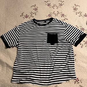 SHEIN Black and White Striped Top